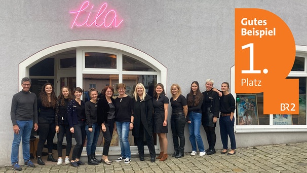 Ehrenamtliche des Kinos "Lila" in Lam im Landkreis Cham | Bild: Kulturverein Lamer Winkel